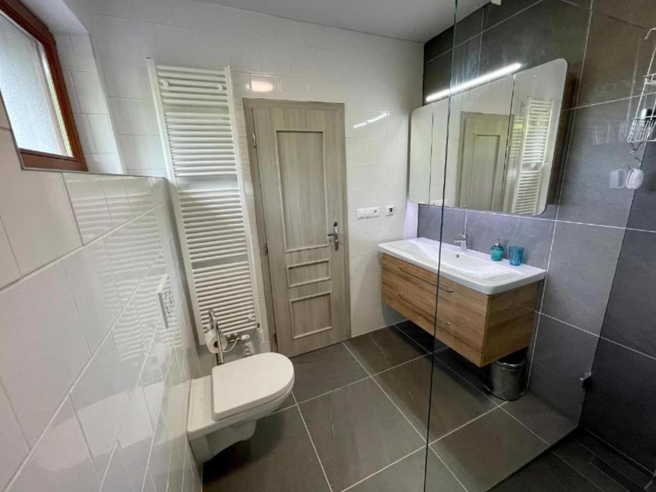 Apartmany Vodohospodar Myto pod Dumbierom Exterior photo